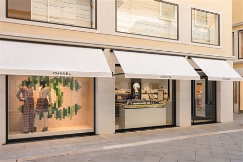 Chanel riapre a Venezia: un'esclusiva boutique di lusso in Piazza 